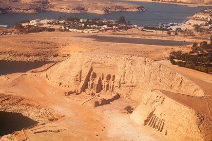 abu-simbel-cairo-e-nilo-5077_0.jpg